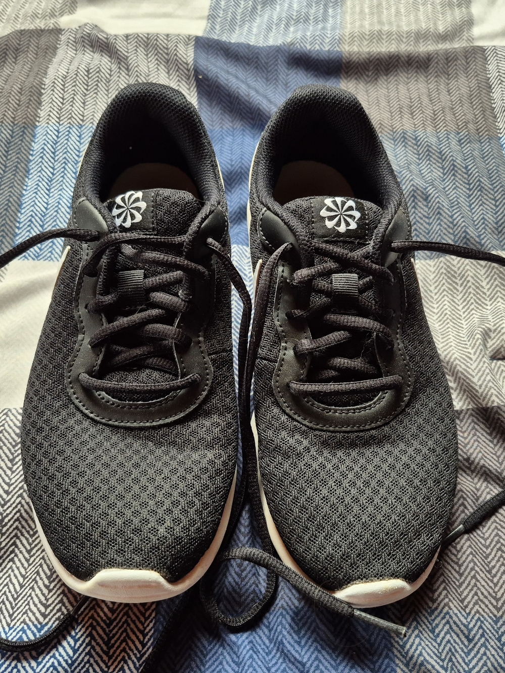 Nike Black Mesh Women's Athletic Sneakers